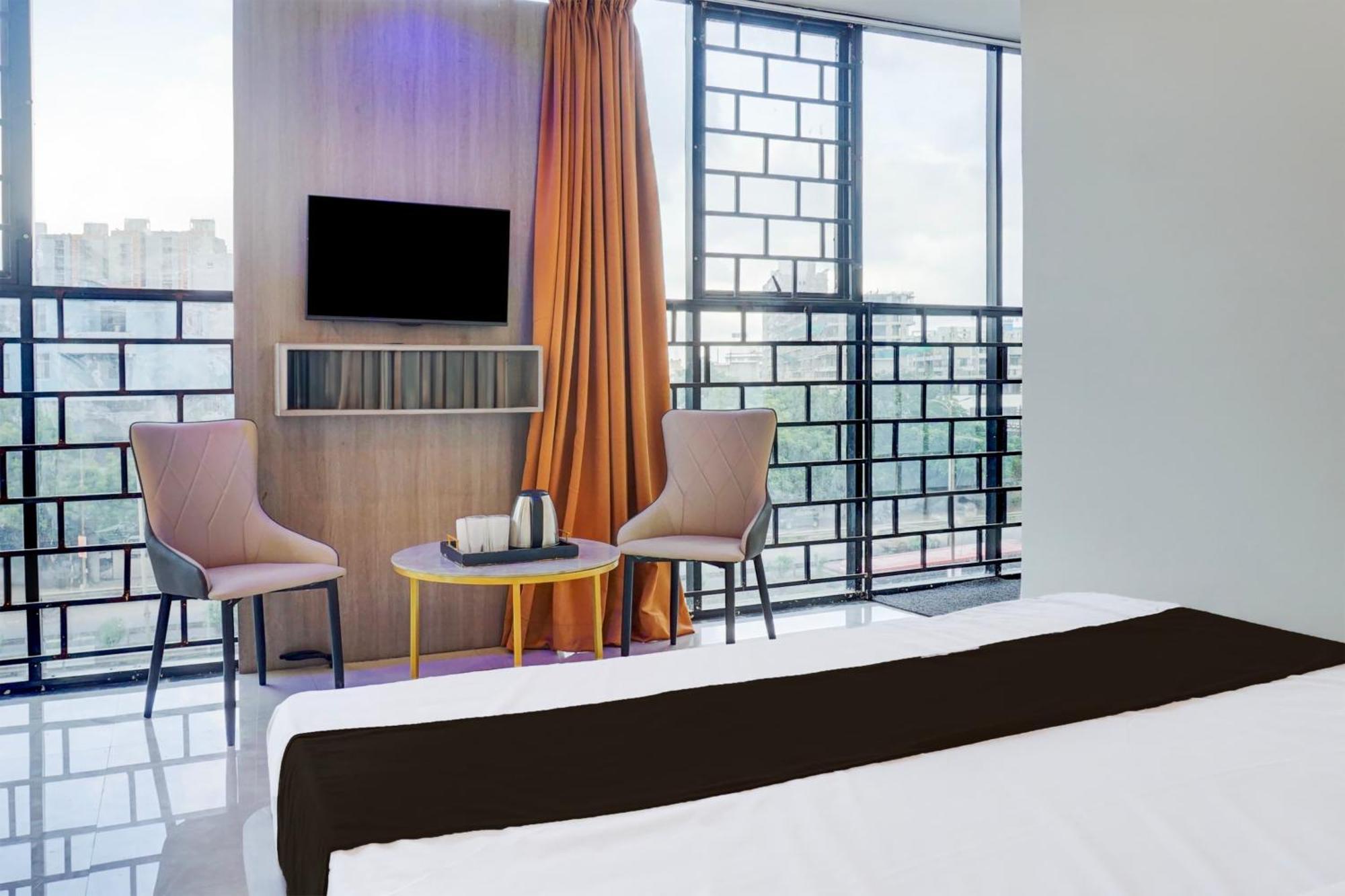Hotel O Atithi Executive Meribel Village Luaran gambar